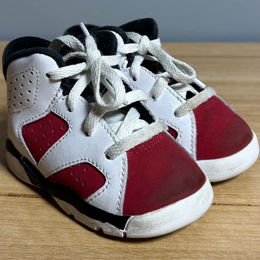Nike Air Jordan 6 Retro Toddler White Red Black TD Carmine High Top Sneakers